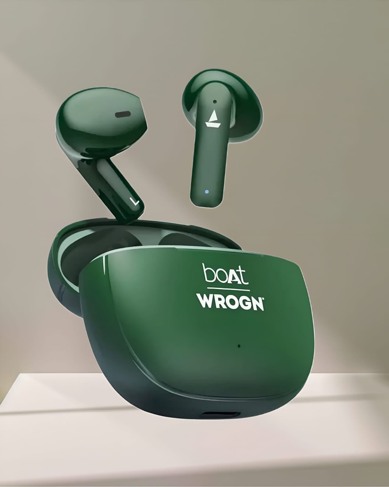 boAt Airdopes 118 Emerald Green TWS ( Open Box , 3 Months Warranty )