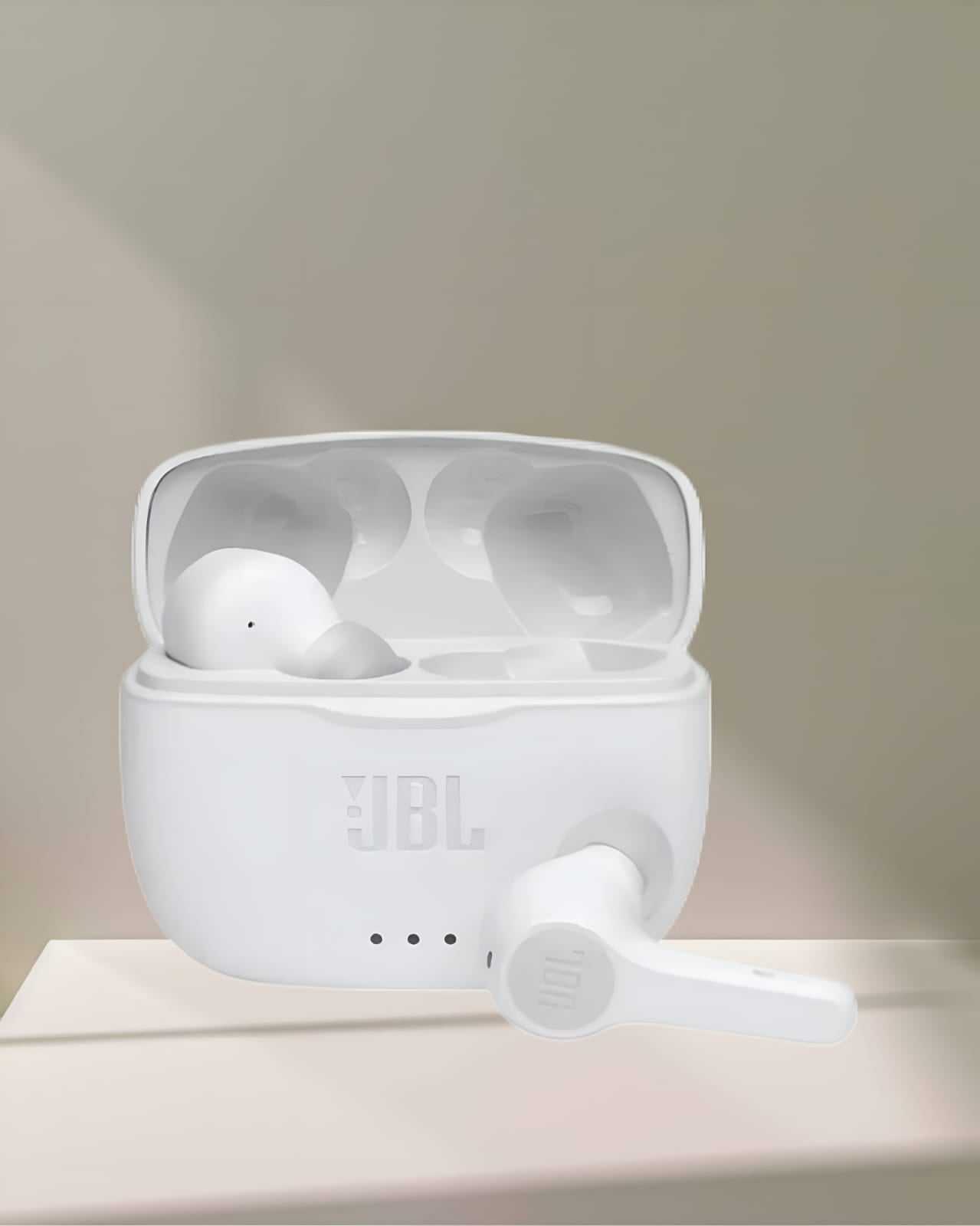 JBL Tune 215 TWS White BLUETOOTH ( Open Box , 3 Months Warranty )