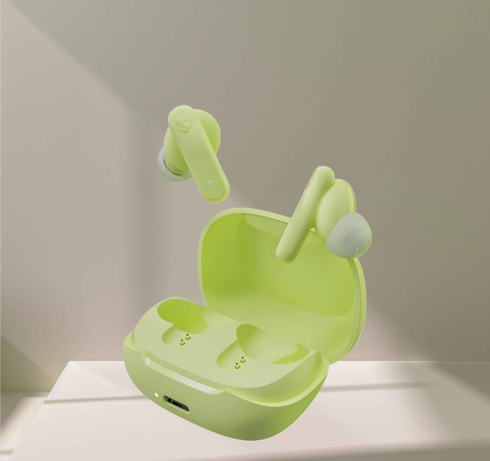 Skullcandy Smokin Buds Wireless Earbuds, 20 Hr Battery, Use E Matcha BLUETOOTH ( Open Box , 3 Months Warranty )