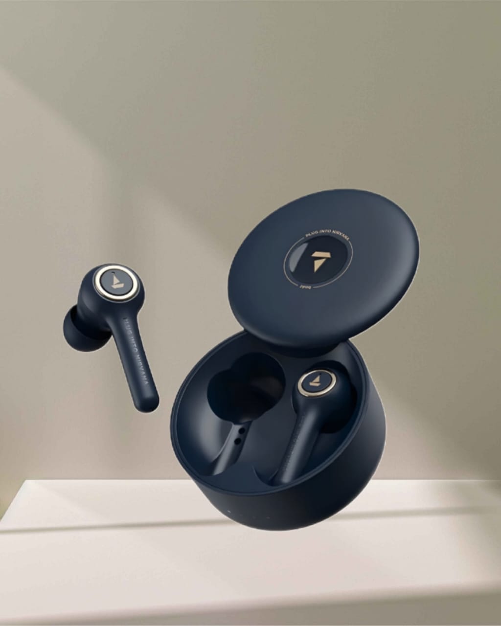 boAt Airdopes 511 v2 Furious Blue TWS ( Open Box , 3 Months Warranty )