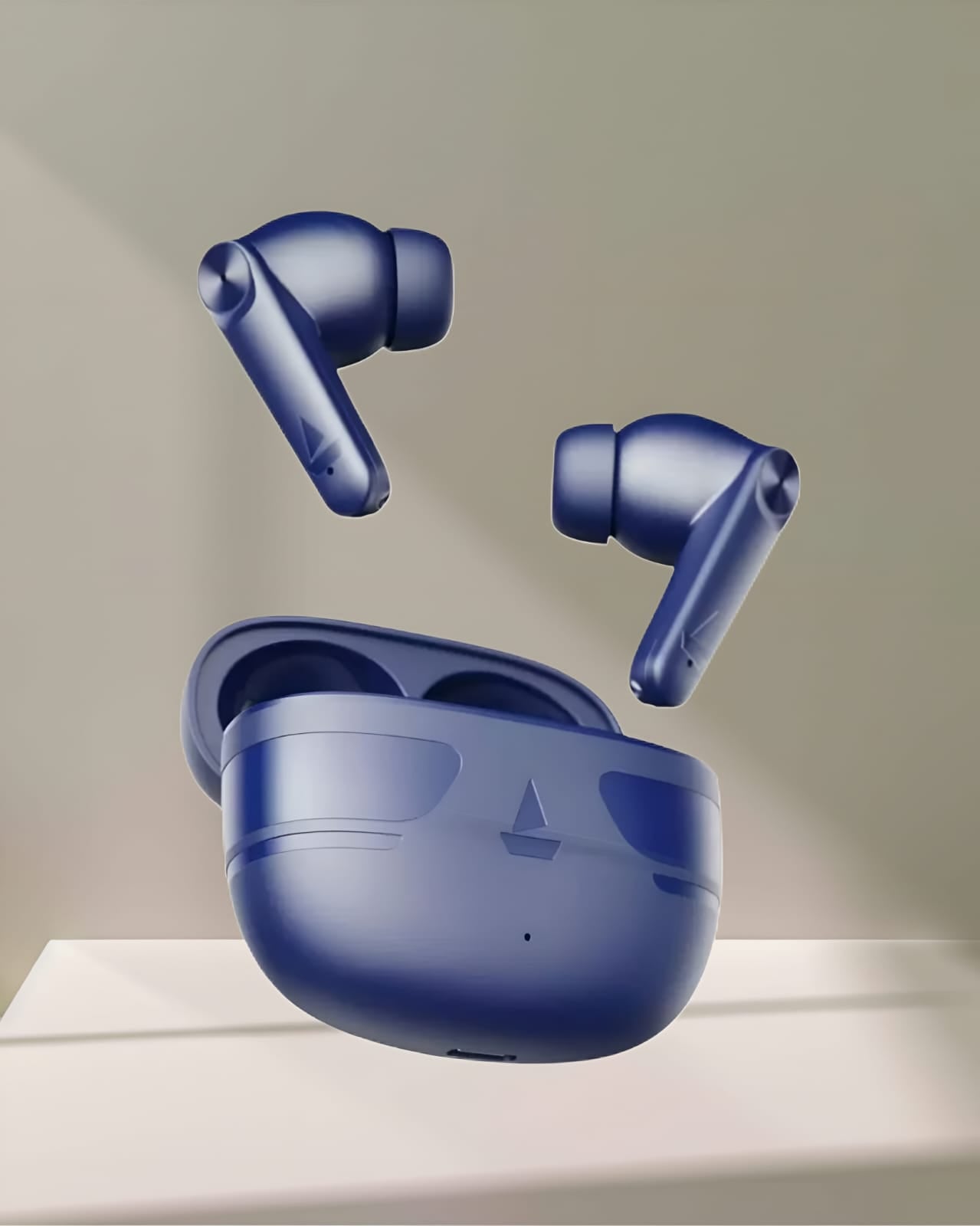 boAt AIRDOPES KICK Bold Blue TWS ( Open Box , 3 Months Warranty )